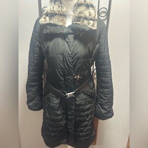Women's gorski  Black Coat with Faux Fur Collar